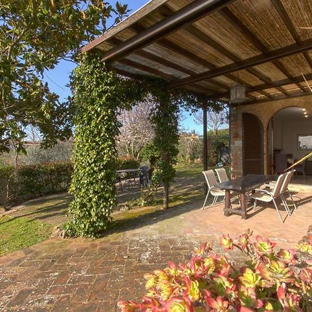 Il Giardino Del Giuggiolo Apartment Siena Exterior photo