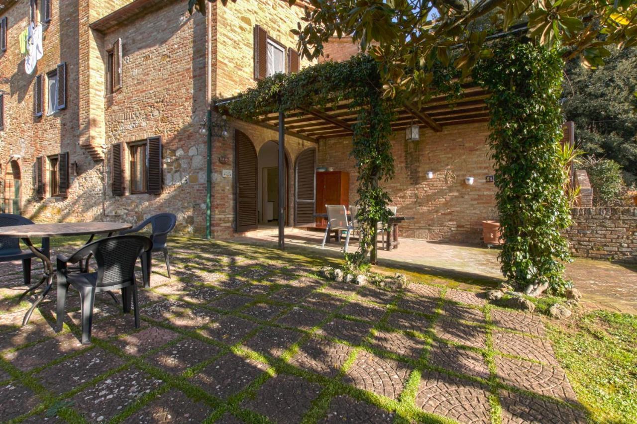 Il Giardino Del Giuggiolo Apartment Siena Exterior photo