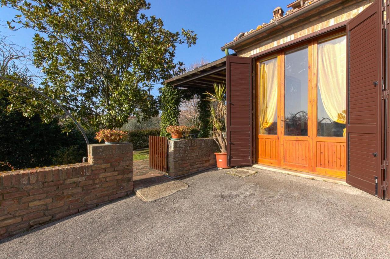 Il Giardino Del Giuggiolo Apartment Siena Exterior photo