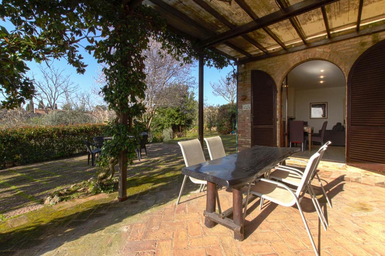 Il Giardino Del Giuggiolo Apartment Siena Exterior photo